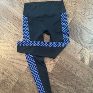 K-Deer sneaker length black and purple legging- size XL